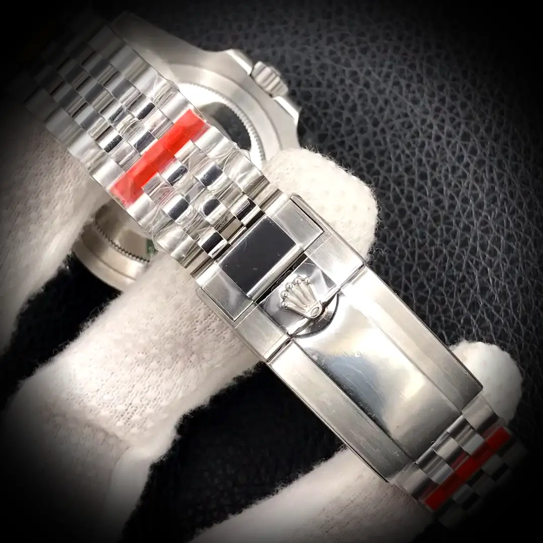 Rolex GMT-Master 126710 super clone 40mm — crown and case detail