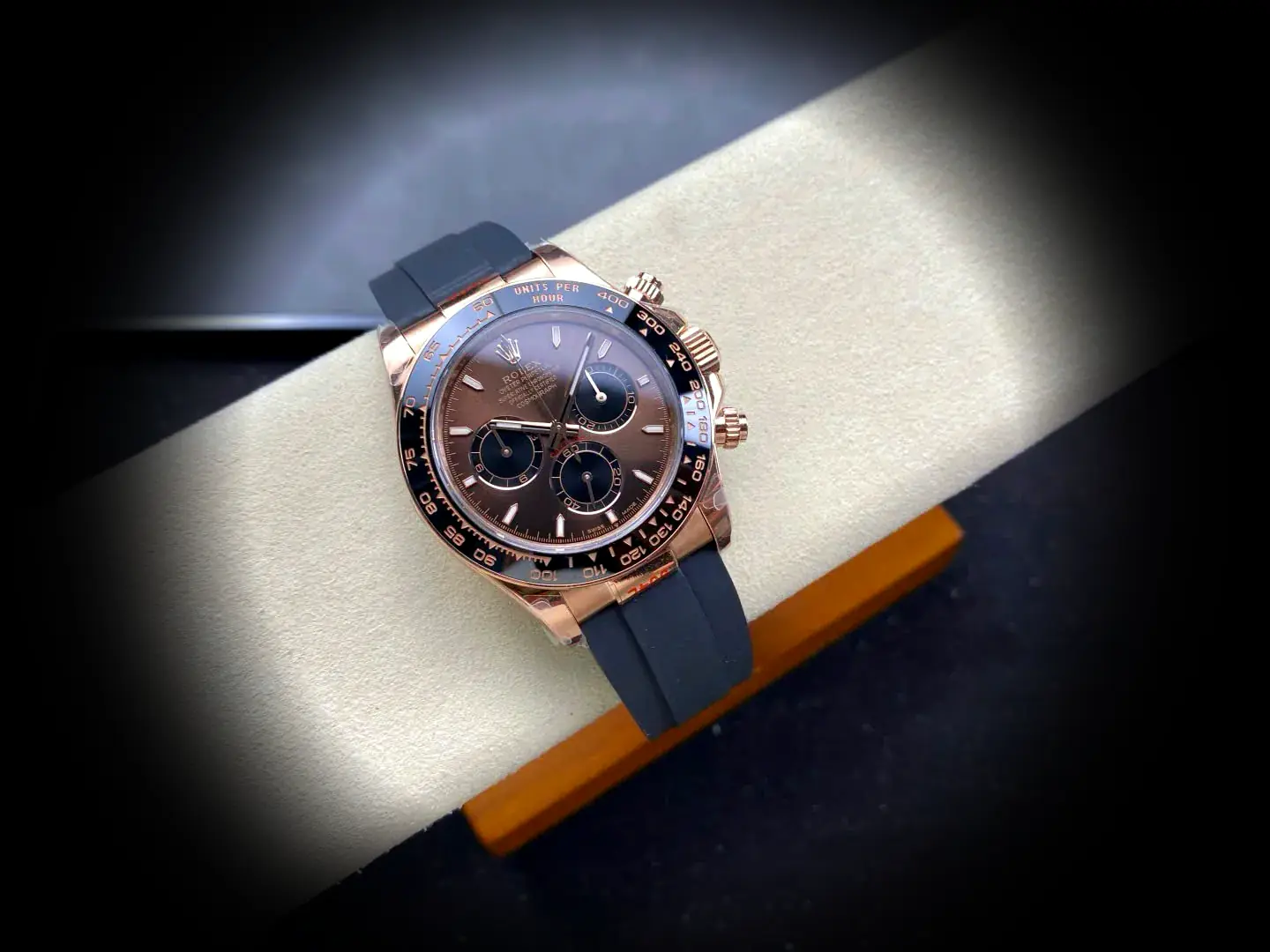Daytona 126515LN eta clone 40mm — dial close-up
