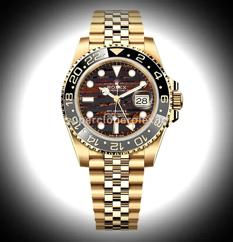 GMT-Master 126718GRNR super clone tiger iron dial — front view