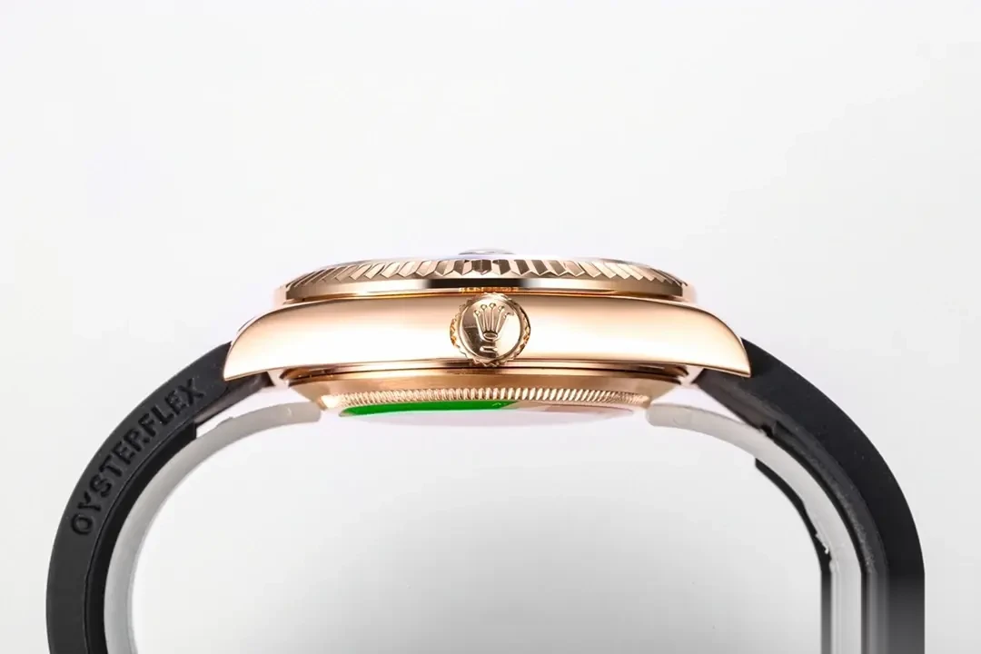 Sky-Dweller 326235 super clone 42mm — crown and case detail