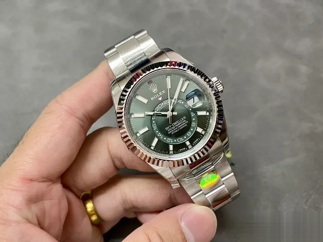 Sky-Dweller 326238 swiss clone — side profile