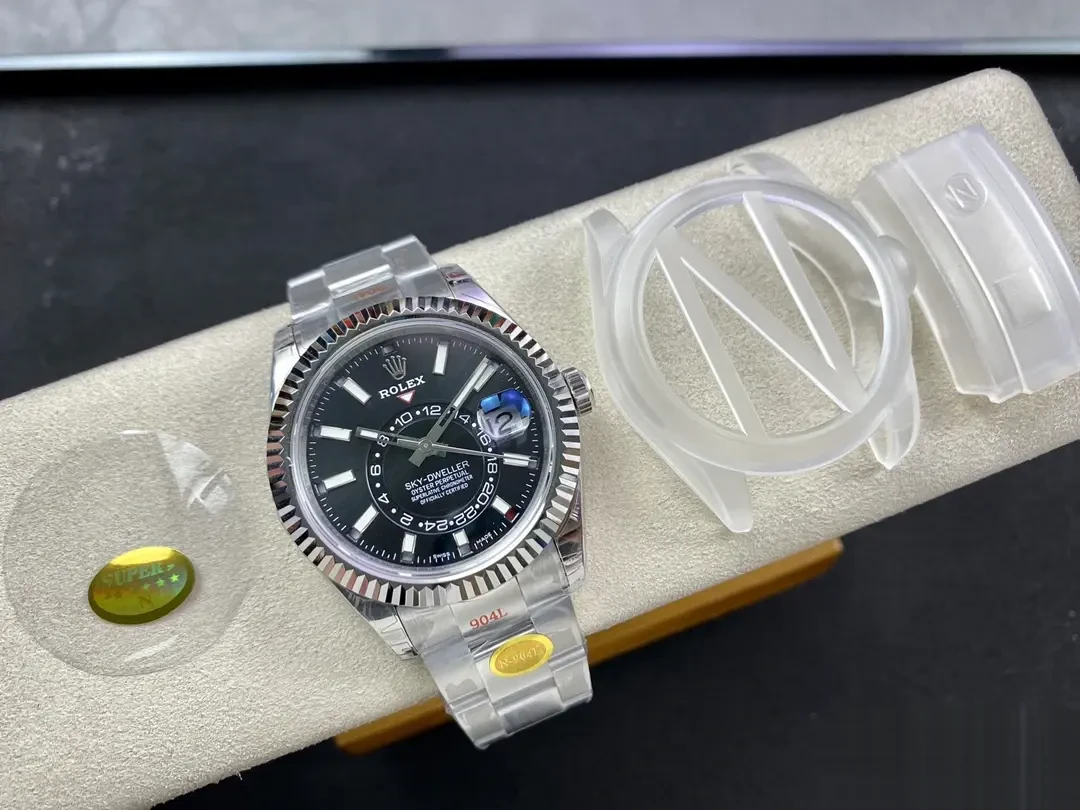 Rolex Sky-Dweller 326934 super clone black dial — caseback detail