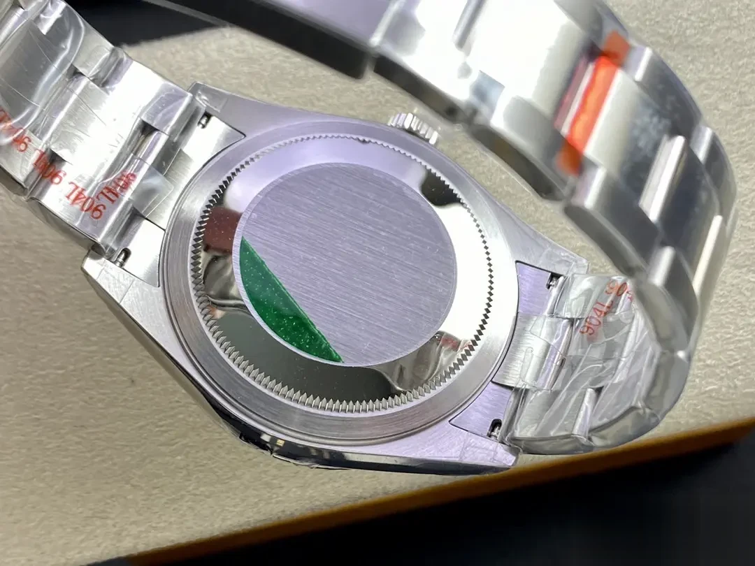 Rolex Sky-Dweller 326934 swiss clone — bracelet detail