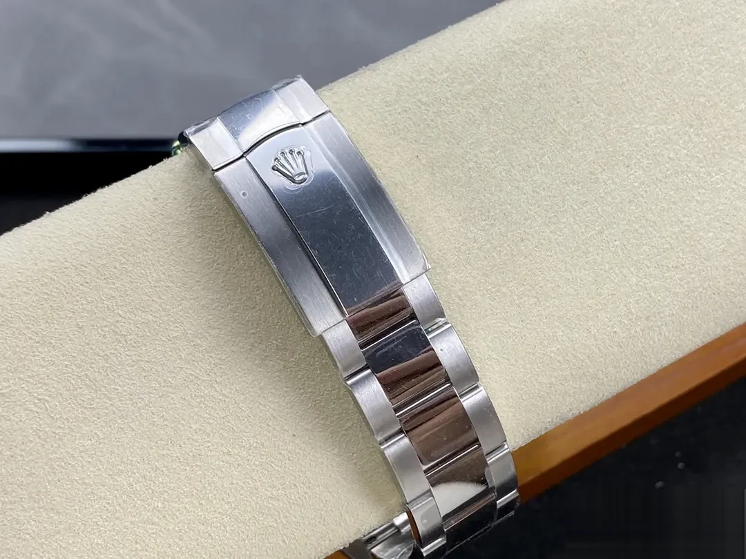 Rolex Sky-Dweller 326934 superclone 42mm — wrist shot