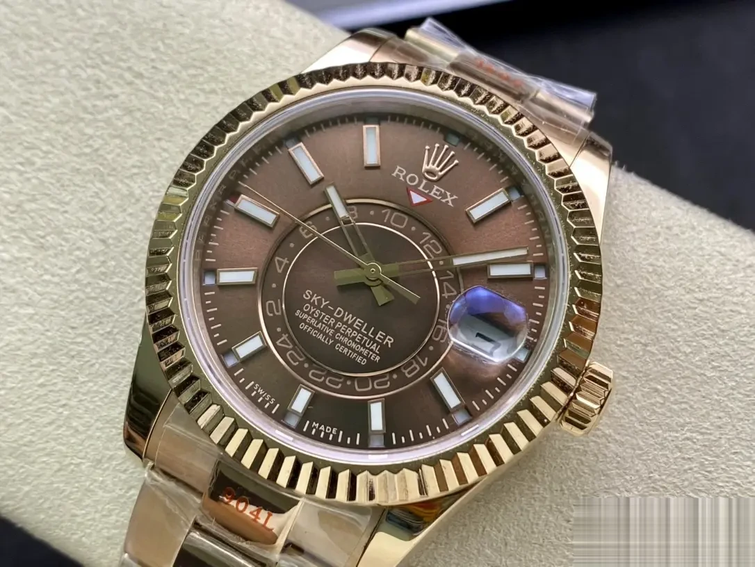 Rolex Sky-Dweller 326935 superclone — bracelet detail