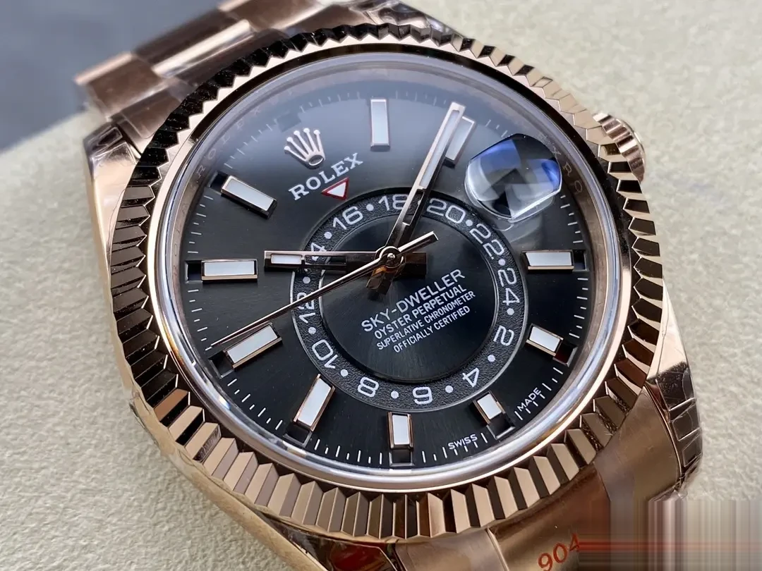 Rolex Sky-Dweller 326935 super clone — bracelet detail
