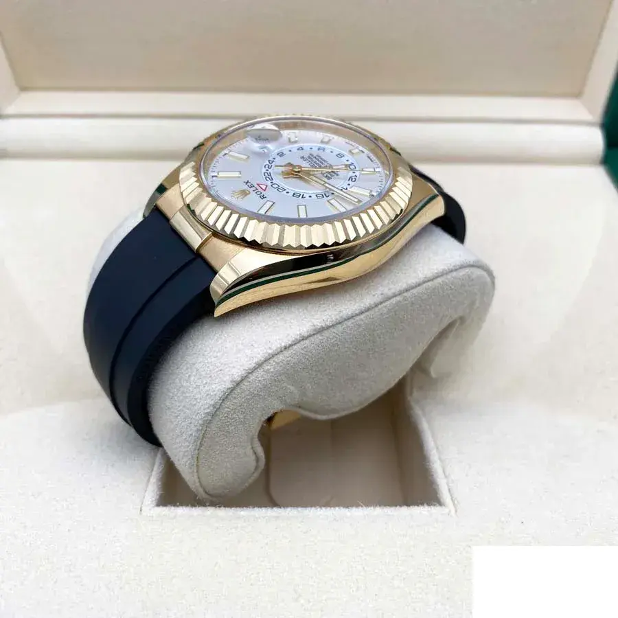 Rolex Sky-Dweller 336238 swiss super clone 42mm — wrist shot