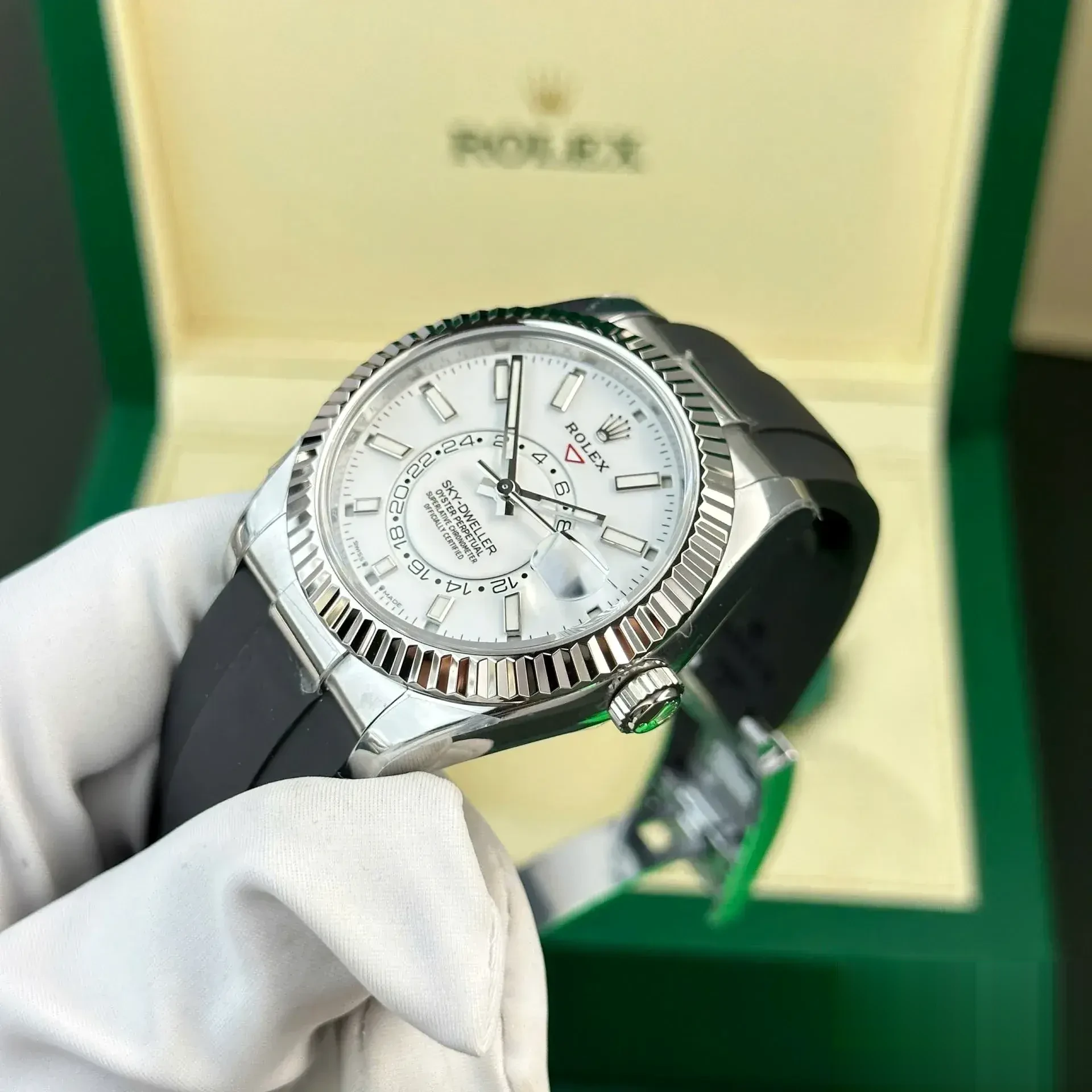 Sky-Dweller 336239 swiss clone 42mm — front view