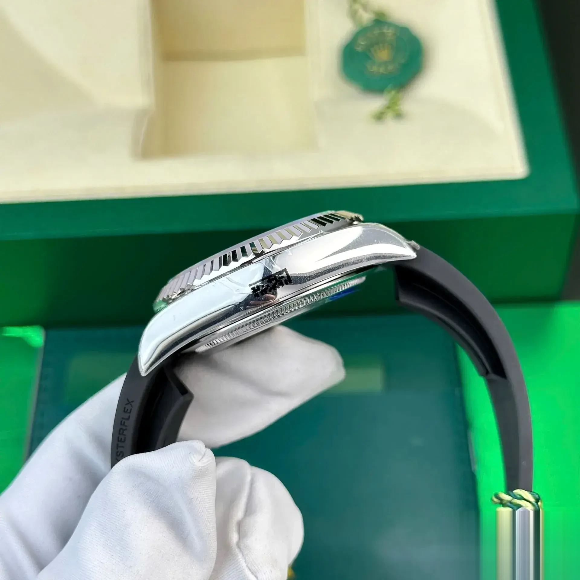 Rolex Sky-Dweller 336239 super clone 42mm — caseback detail