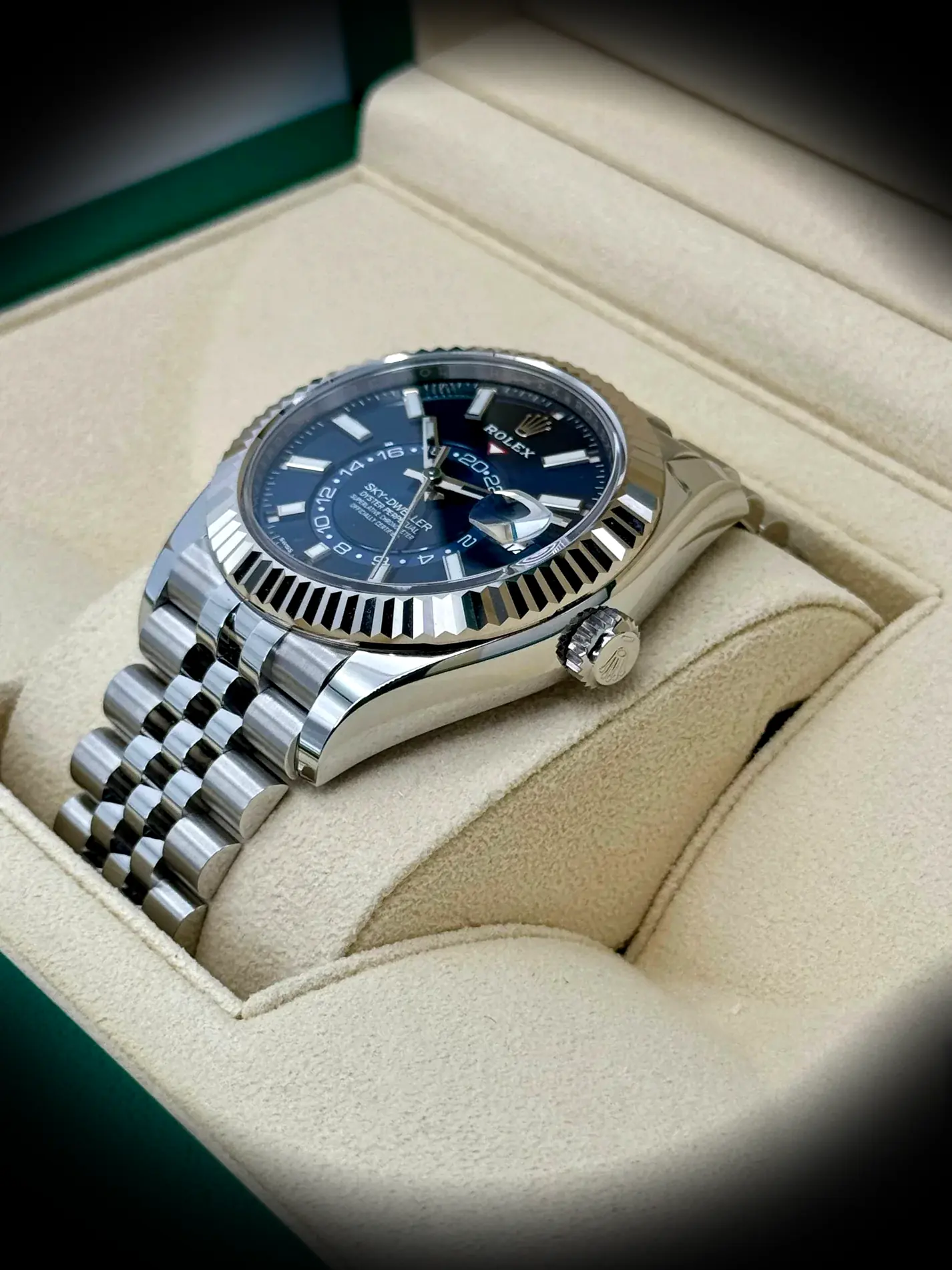 Rolex Sky-Dweller 336934 eta clone 42mm — wrist shot