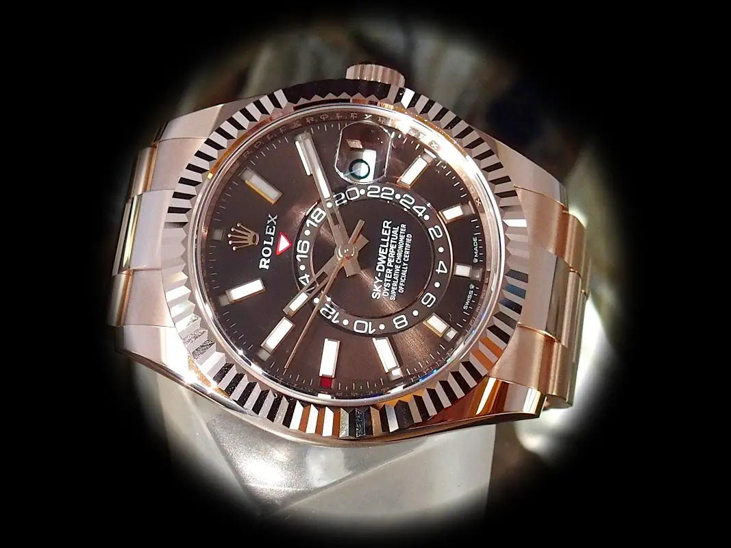 Rolex Sky-Dweller 336935 swiss super clone chocolate dial — bezel macro